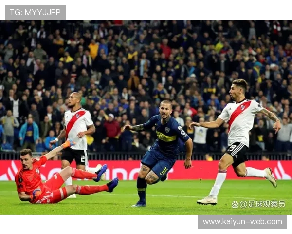 欧冠赛事裁判执法水平提升，争议判罚数量同比下降